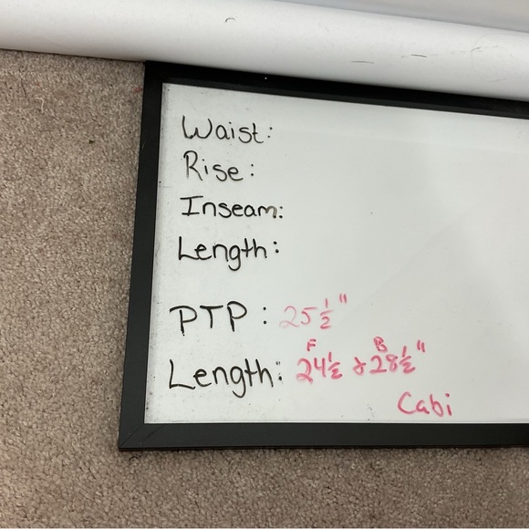 Cabi Hangout Tee Size Small - Picture 7 of 7